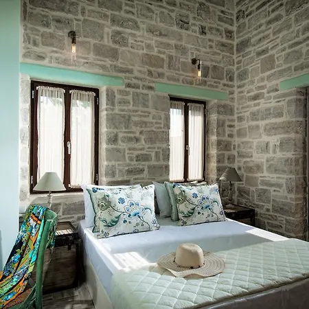 Phaistos - Crete Poolside Luxury Retreats Sívas